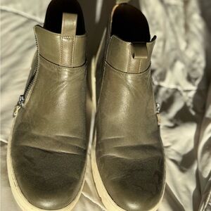 Vionic women’s shoes